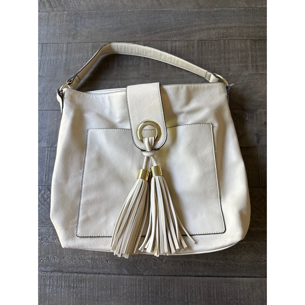 Mossimo cream-colored faux leather hobo shoulder bag 15"x13